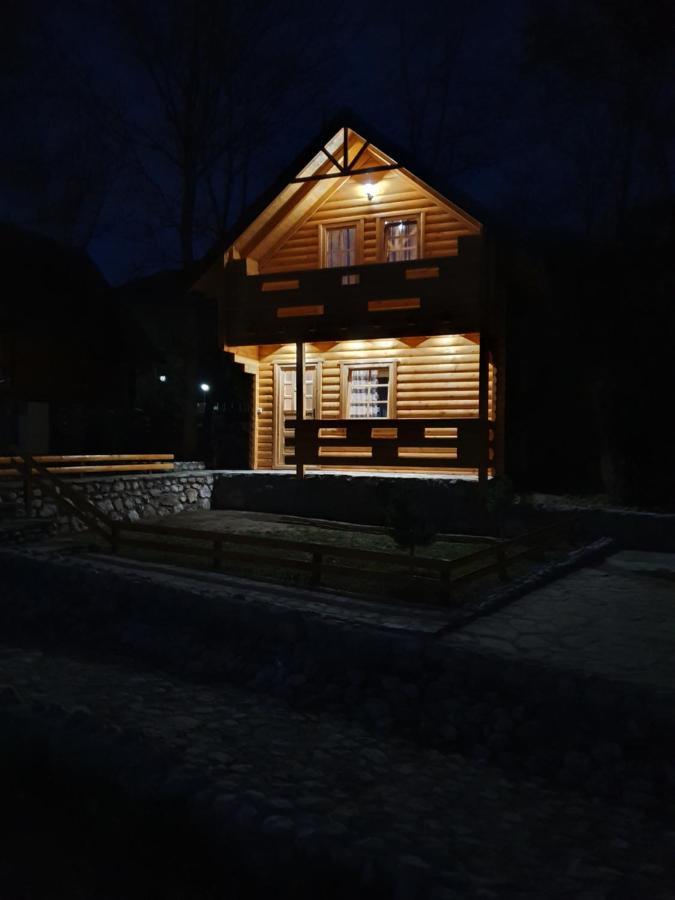 Vodopad Lisine Bed & Breakfast Strmosten Exterior photo